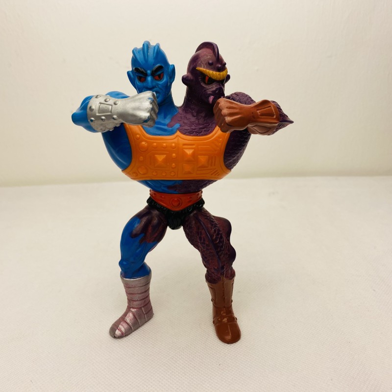 copy of TWO BAD 1984 He-Man Masters of the Universe Vintage Action Figure Mattel